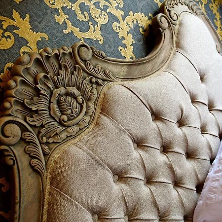 Ultra Deluxe Versace Apartment Near Sheffield Full Sky Tv روثيرهام المظهر الخارجي الصورة